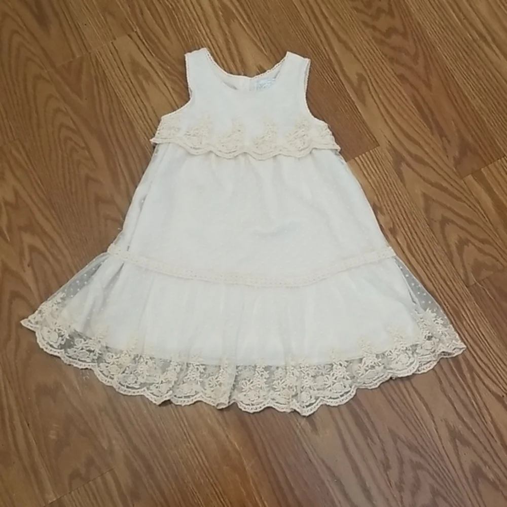 Vgt Storybook Heixlooms‎ lace peach dress size 2t
